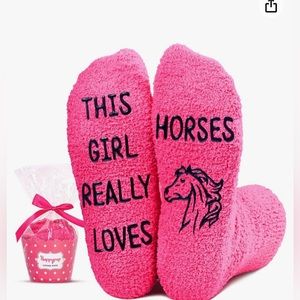 Happypop Fuzzy Cupcake Socks